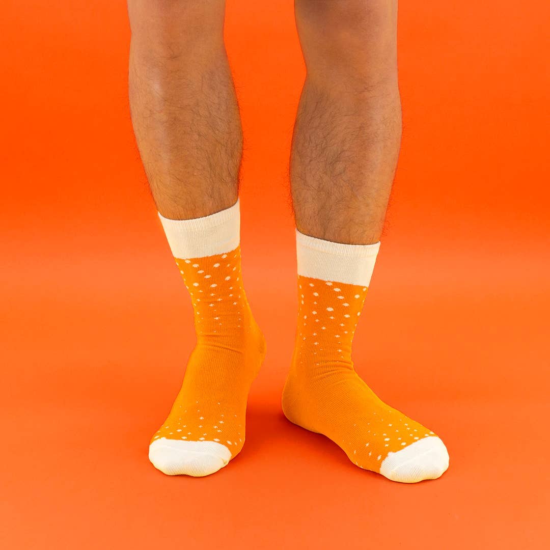 The Fashion Gift Shop: Luckies Originals - Beer Socks in a Can by SUCK UK, Novelty Socks
