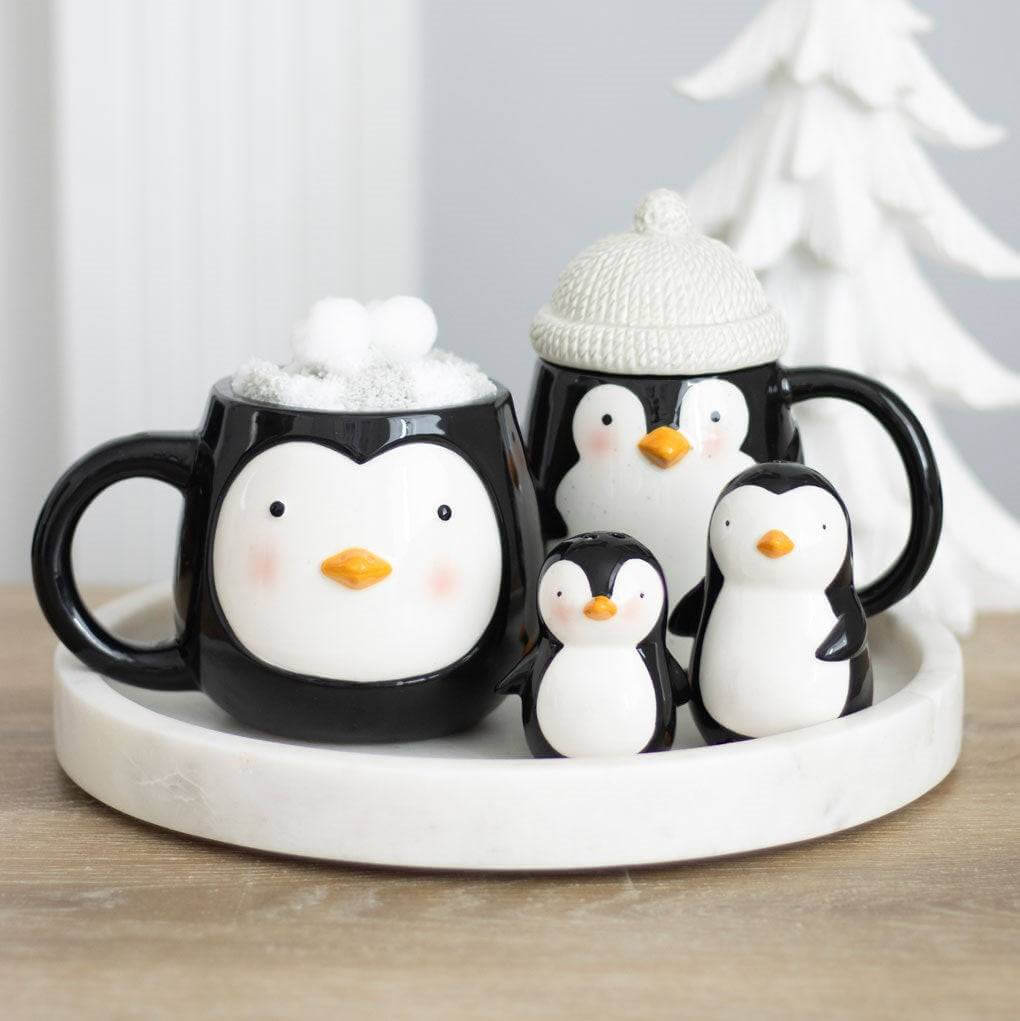The Fashion Gift Shop: Hugging Penguins Salt and Pepper Shakers - Cubby Bellies Penguins Set by Jones Home & Gifts, Salt Pepper Shakers