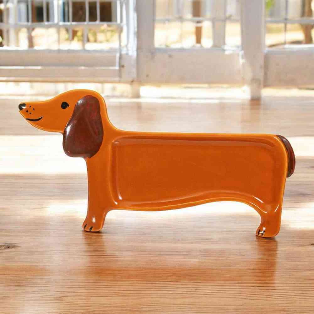 The Fashion Gift Shop: The Sausage Dog Dachshund Tea Bag Rest by Sass and Belle, Tea Bag Rests