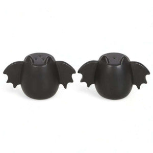 The Fashion Gift Shop: Bat Wing Salt and Pepper Shakers Unique Halloween Decor by Spirit of equinox, Cruet Sets