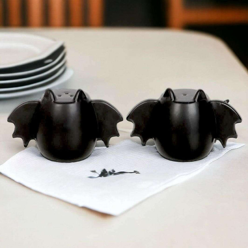 The Fashion Gift Shop: Bat Wing Salt and Pepper Shakers Unique Halloween Decor by Spirit of equinox, Cruet Sets