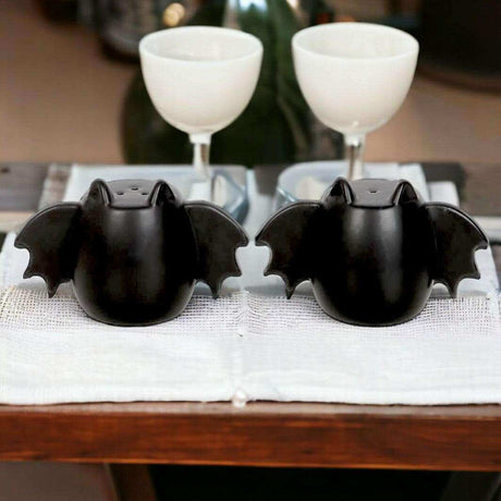 The Fashion Gift Shop: Bat Wing Salt and Pepper Shakers Unique Halloween Decor by Spirit of equinox, Cruet Sets