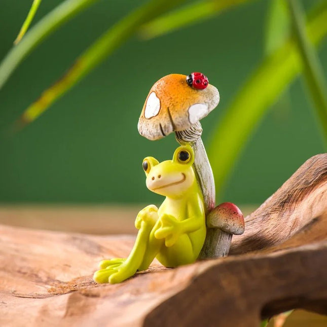 Miniature Fairy Garden Cute Frog On Mushroom - Garden Ornament by Fashion Accessories