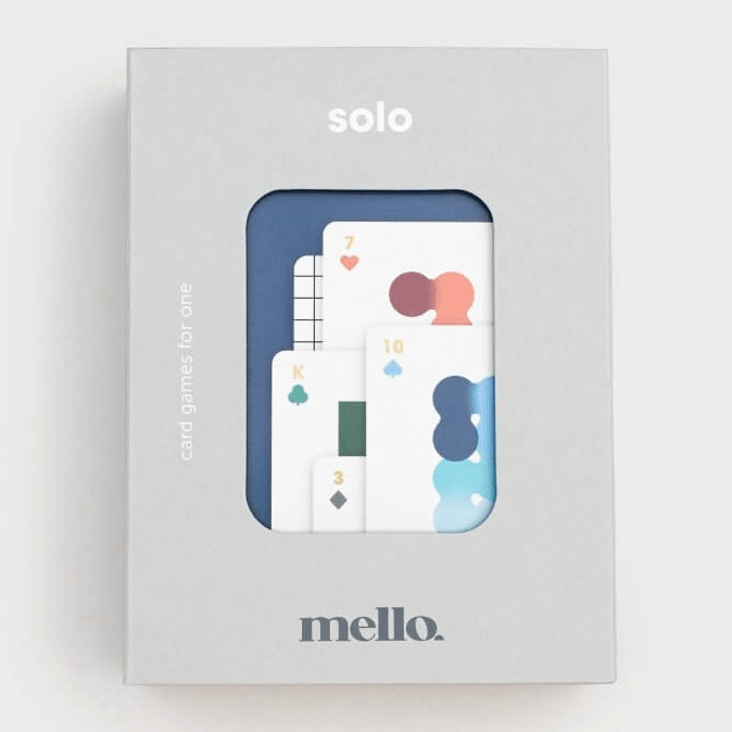 Solo Mello playing cards box: gray pack with blue window showing card artwork