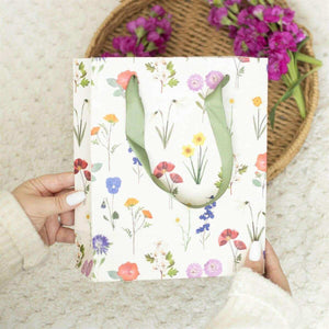 The Fashion Gift Shop: British Wildflower Gift Bag 23cm Medium Size by Sil, Gift Bag